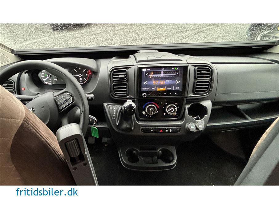 Bravia 636 140 Hk Aut. gear